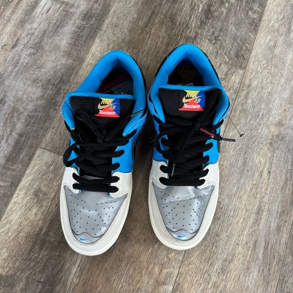 Nike SB x Instant Dunk Low Pro QS 2 Black and Blue Sneakers - Picture 12 of 14
